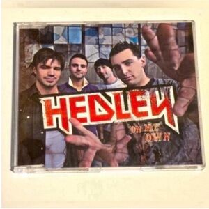Rare Hedley Whole Band Signed
2005 On My Own Single Debut Music CD Album